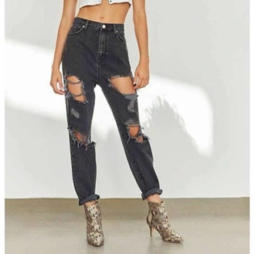BDG High-Waisted Mom Jean Charcoal Wash